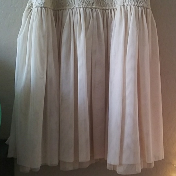 Atmosphere - Picture 4 of 8